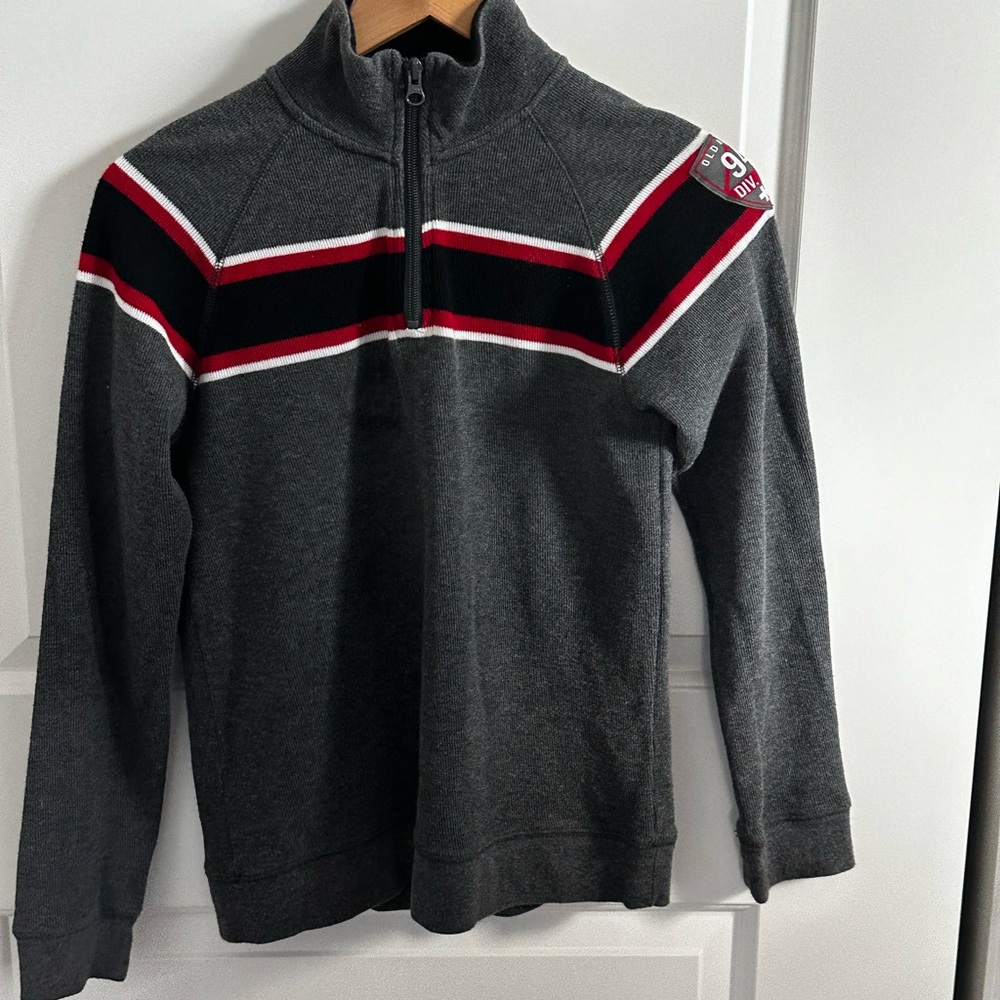 Old Navy boys sweater size 10-12